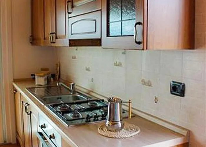 아파트 Residenza Roggiolo